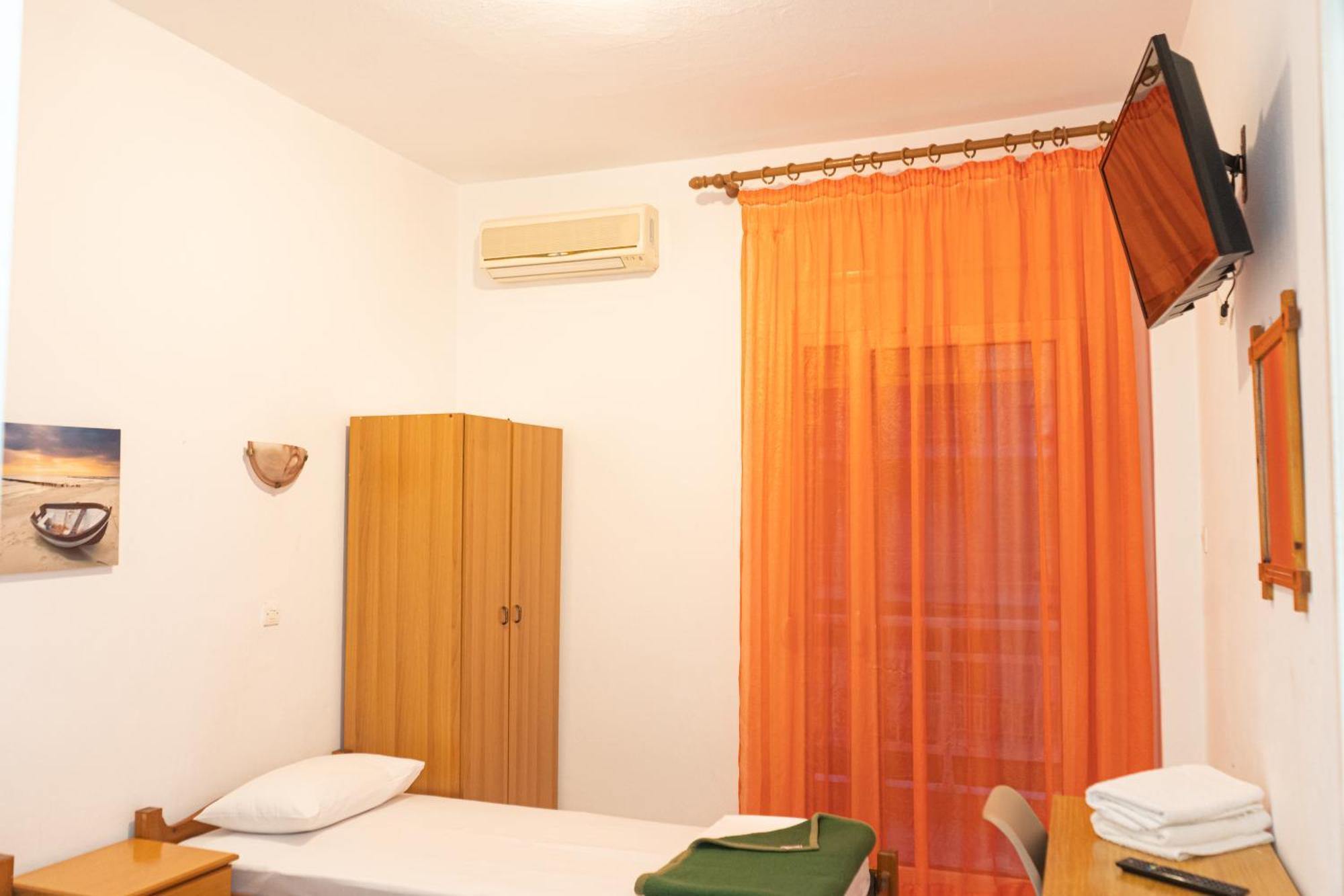 Hotel Pavlos Paralia Katerinis Exterior photo